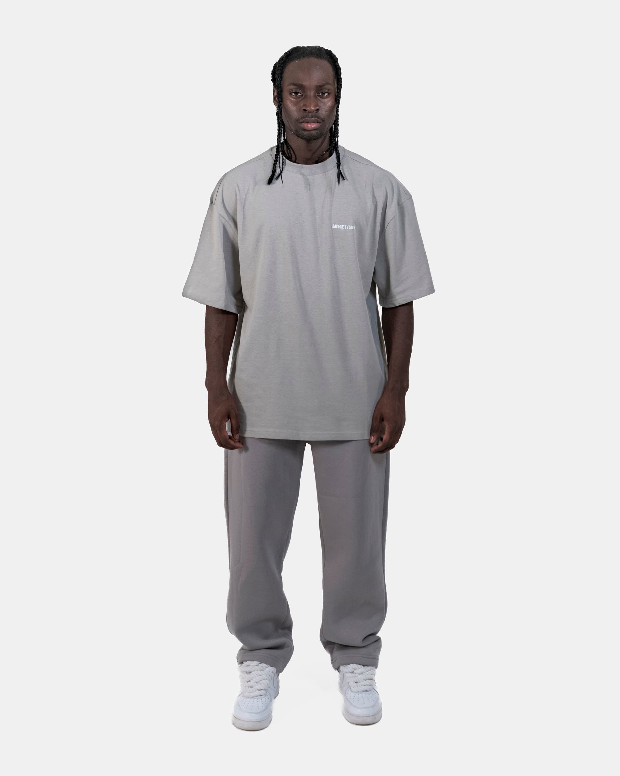 ESSENTIAL T-SHIRT (GREY)