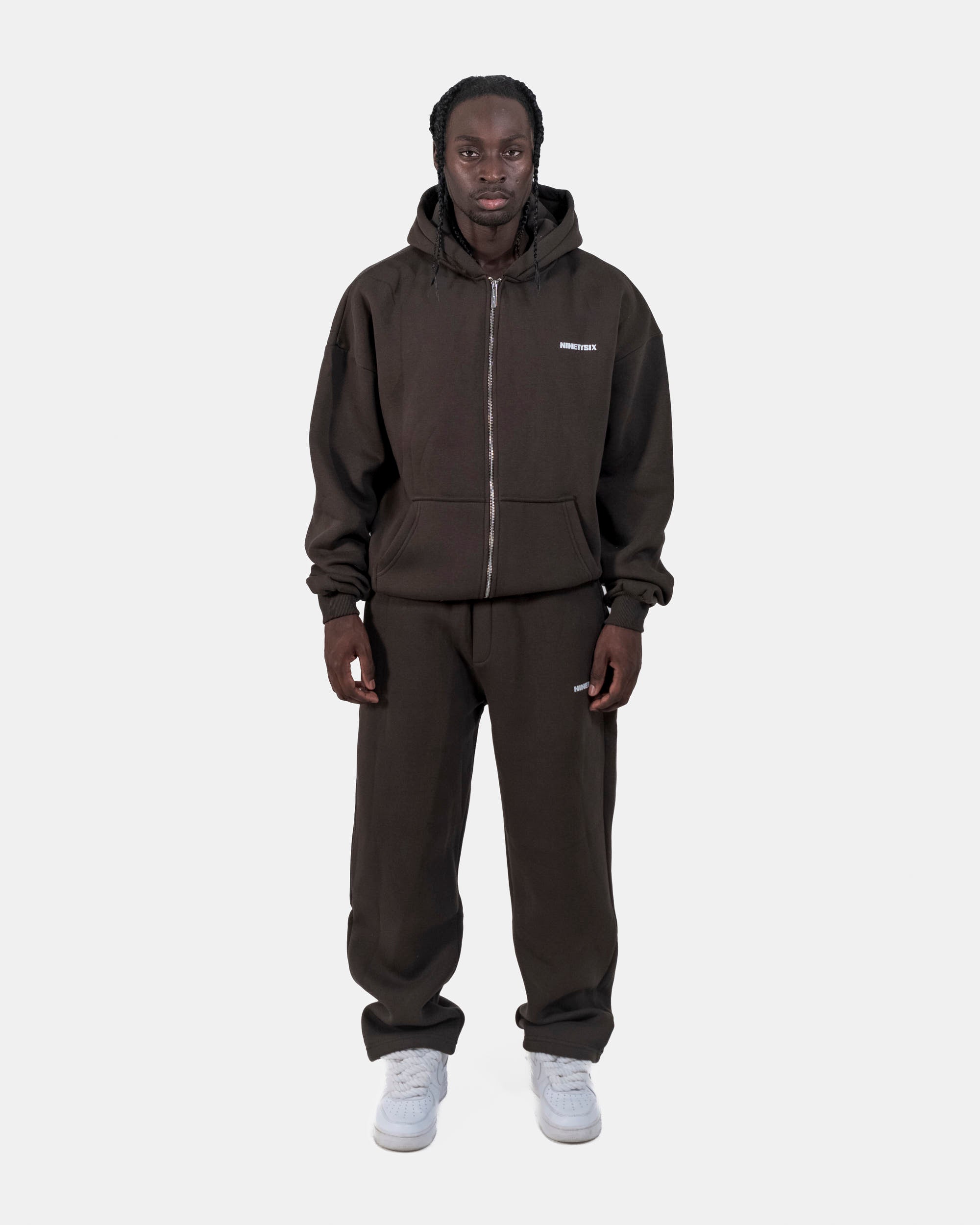 ESSENTIAL ZIPPER (BROWN)