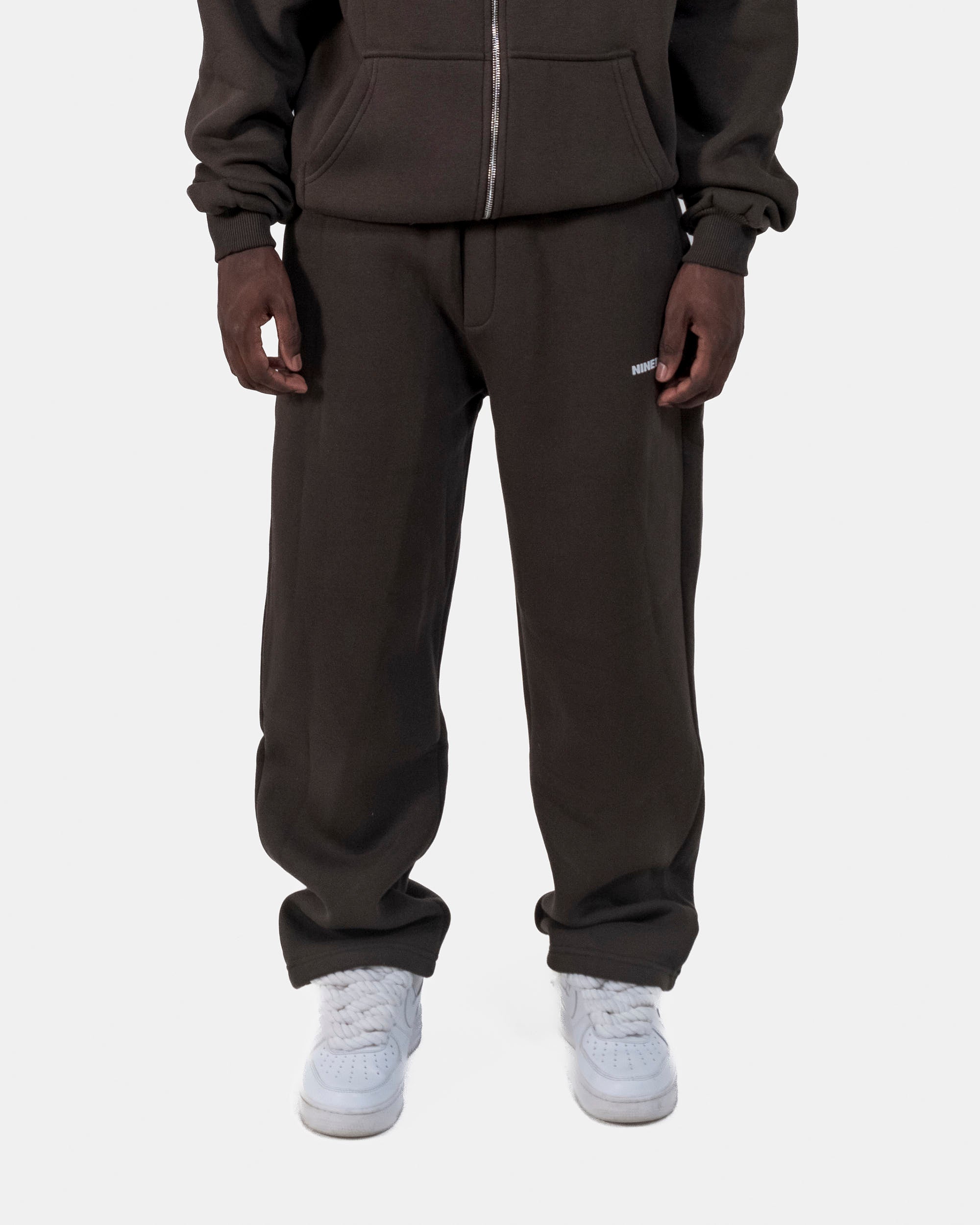 ESSENTIAL PANTS (BROWN)