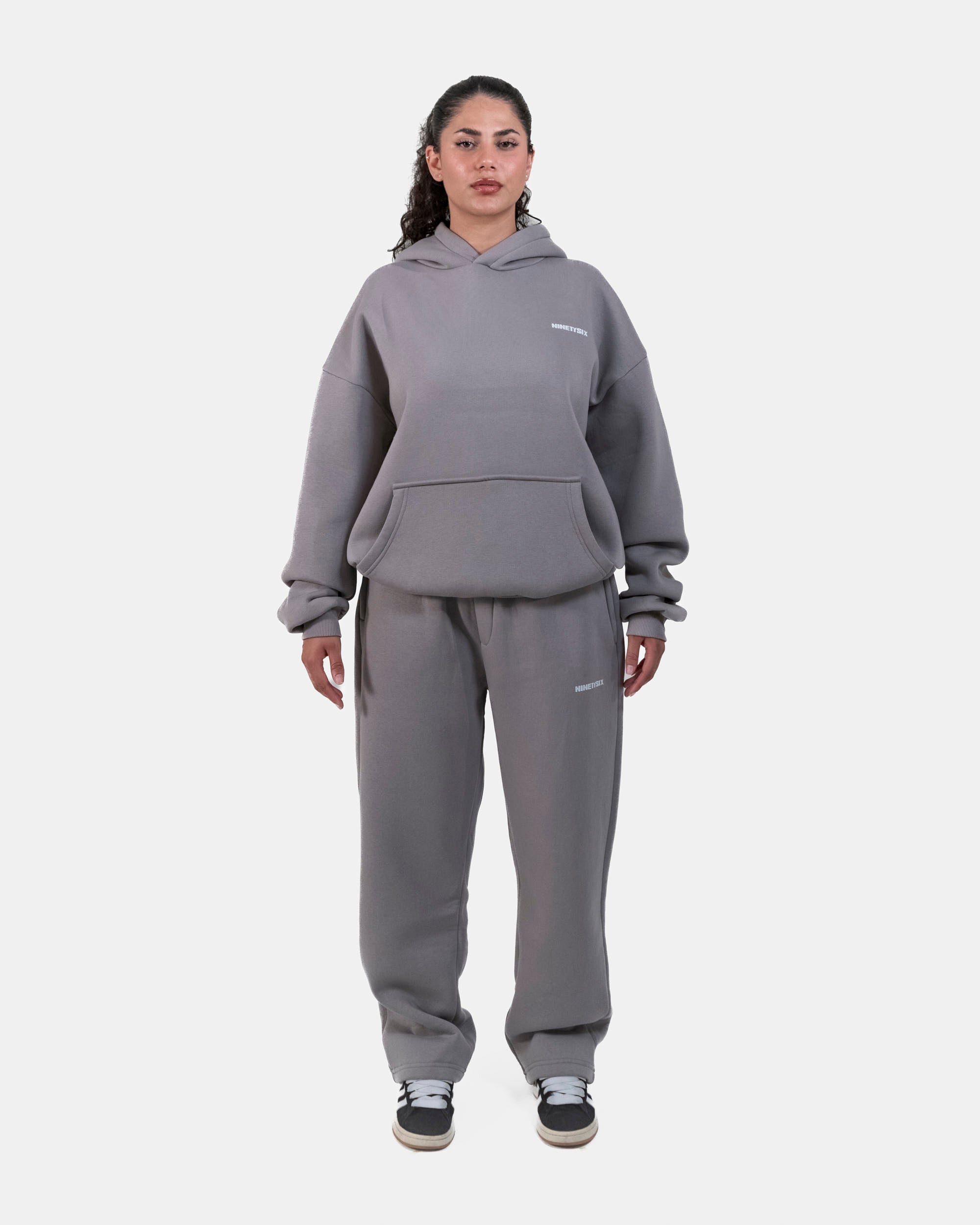 ESSENTIAL HOODIE (GREY)