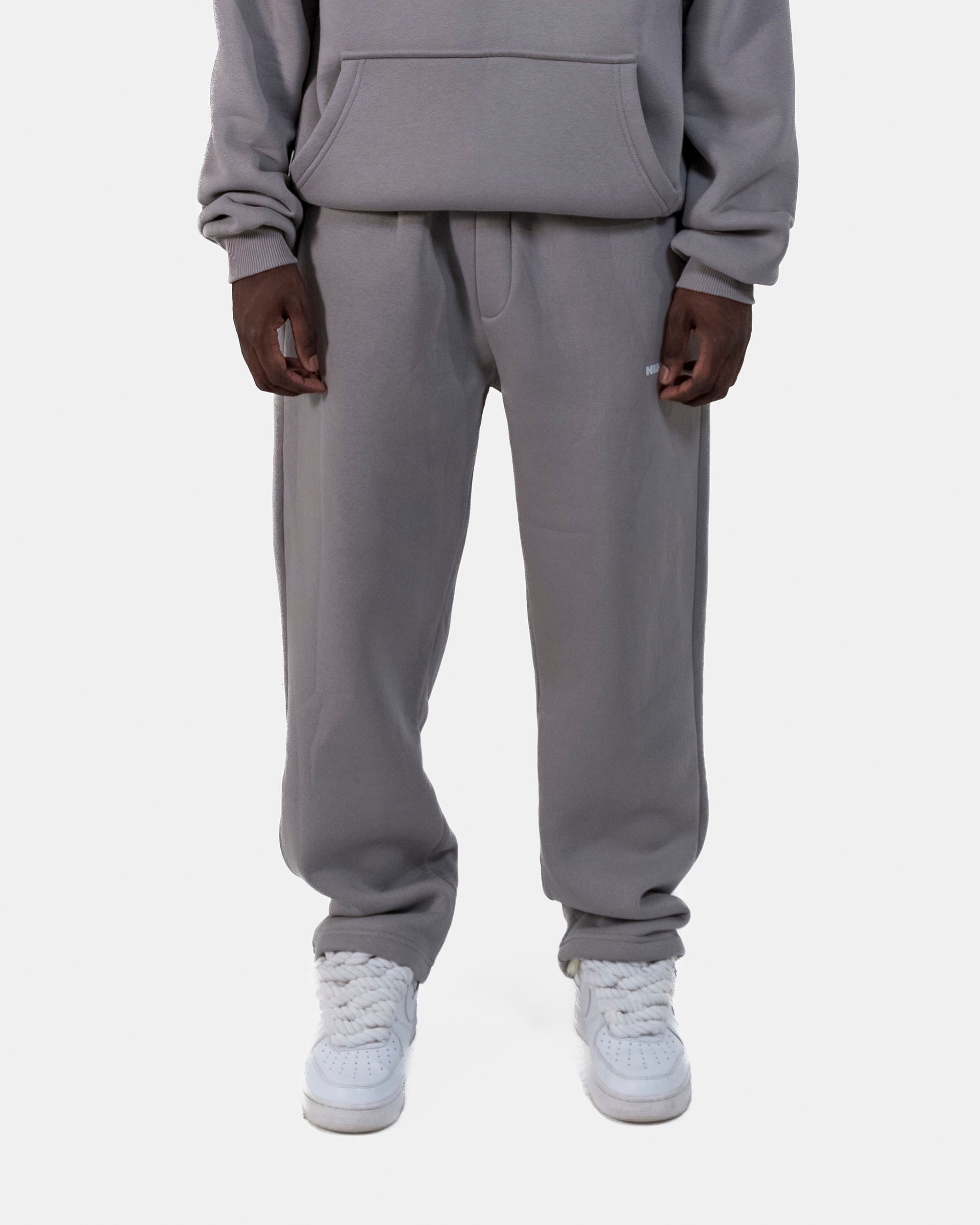 ESSENTIAL PANTS (GREY)