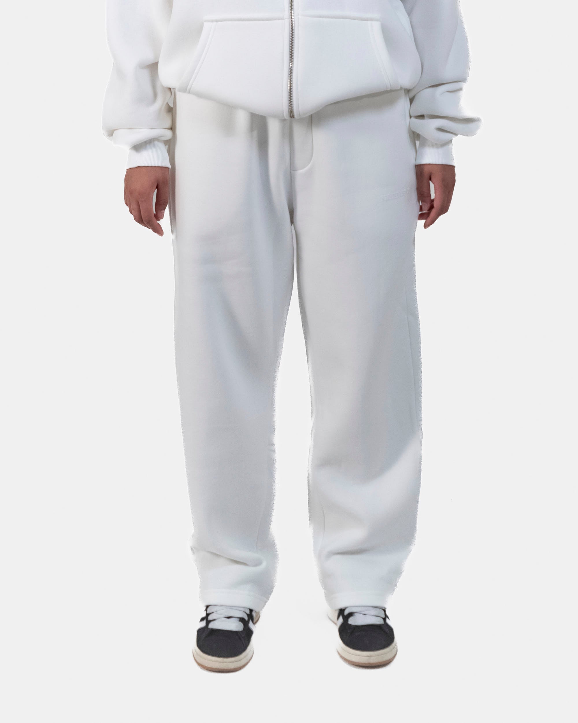 ESSENTIAL PANTS (CREAM WHITE)