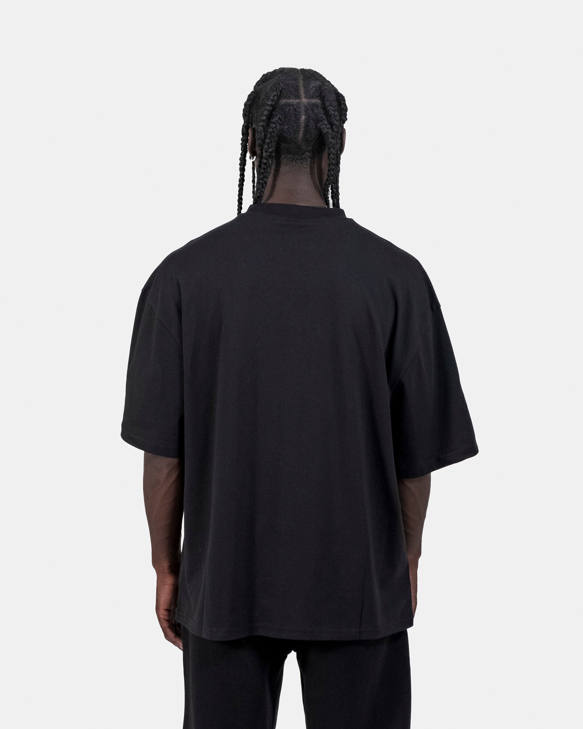 ESSENTIAL T-SHIRT (BLACK)