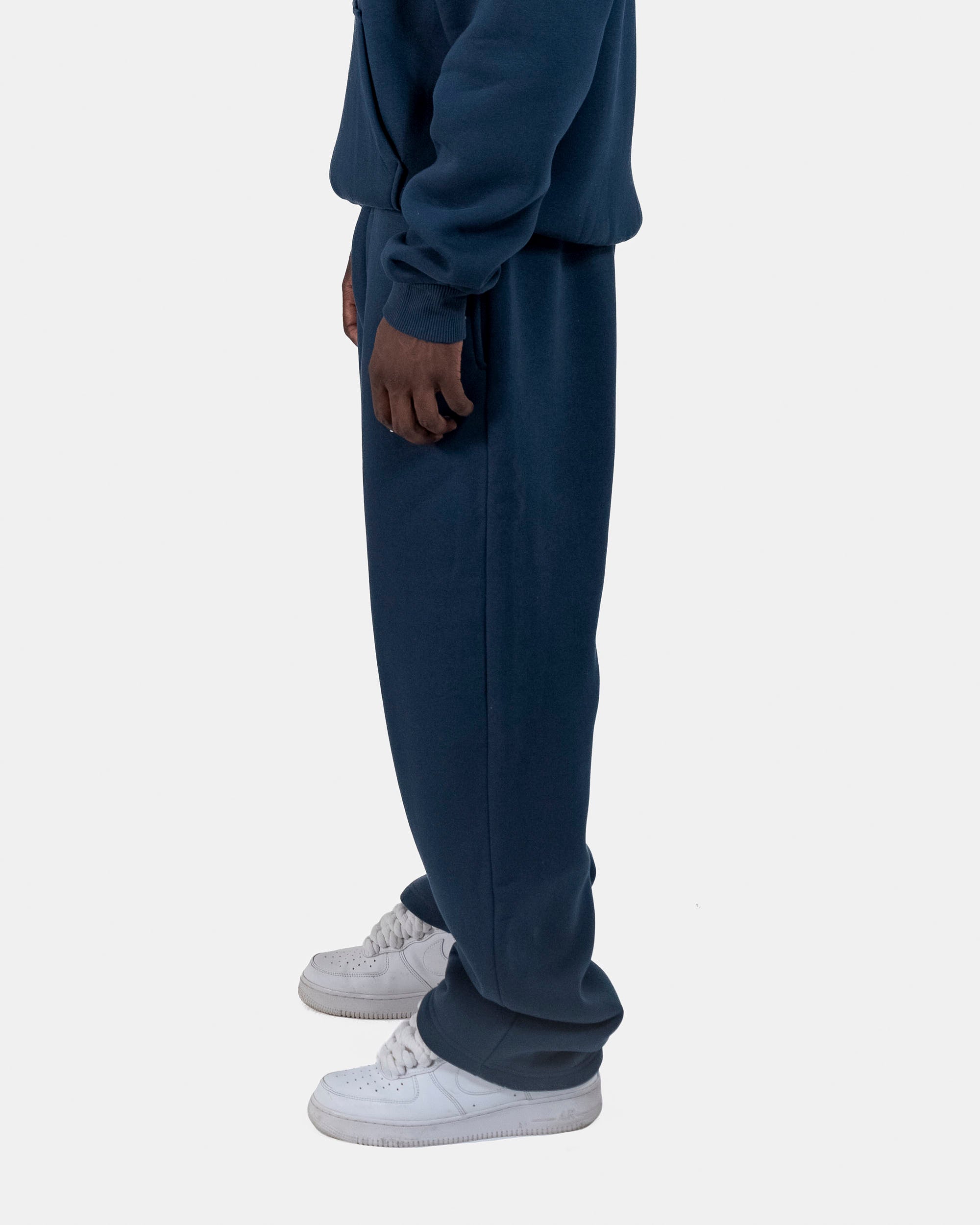 ESSENTIAL PANTS (NAVY BLUE)