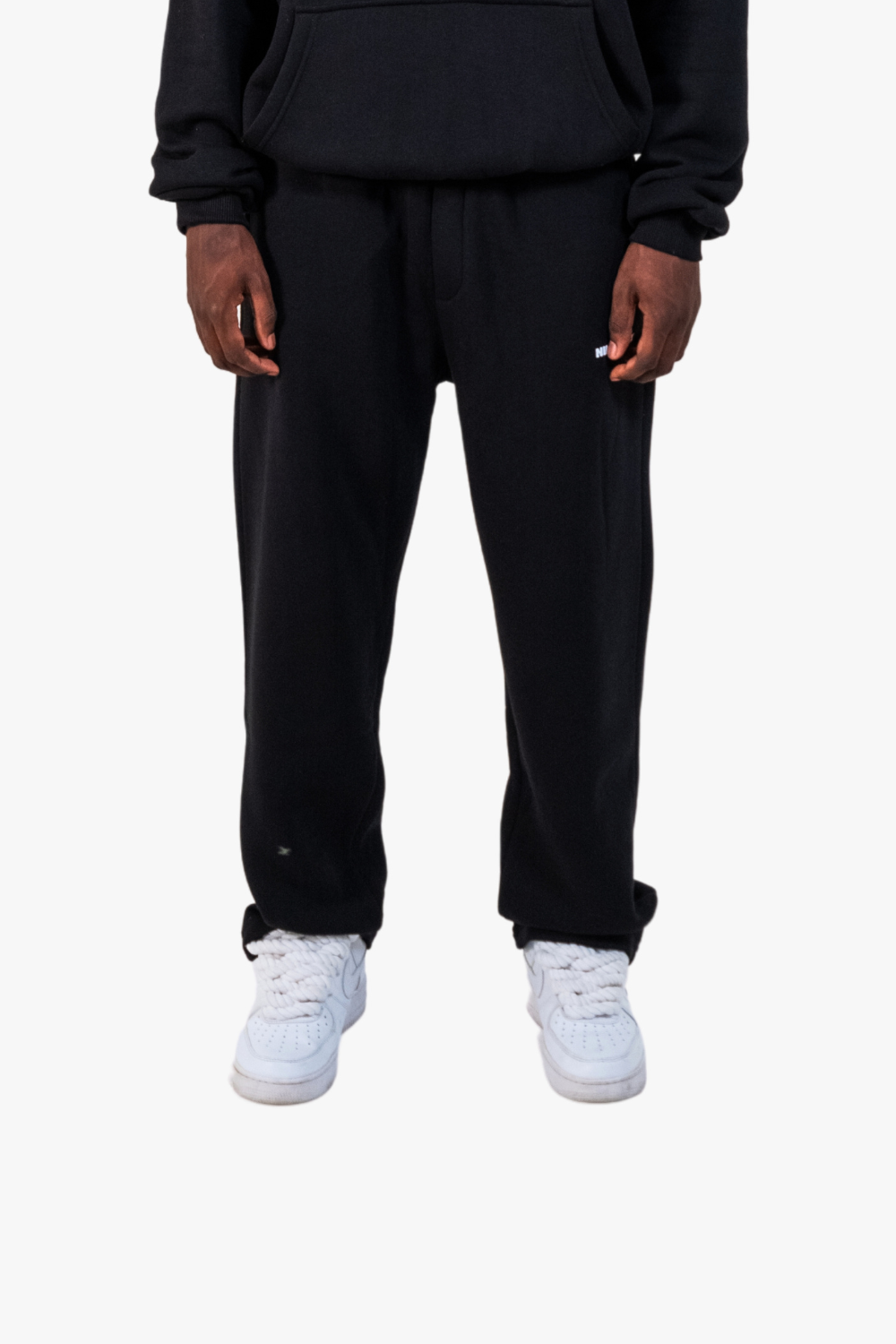 ESSENTIAL PANTS (BLACK)