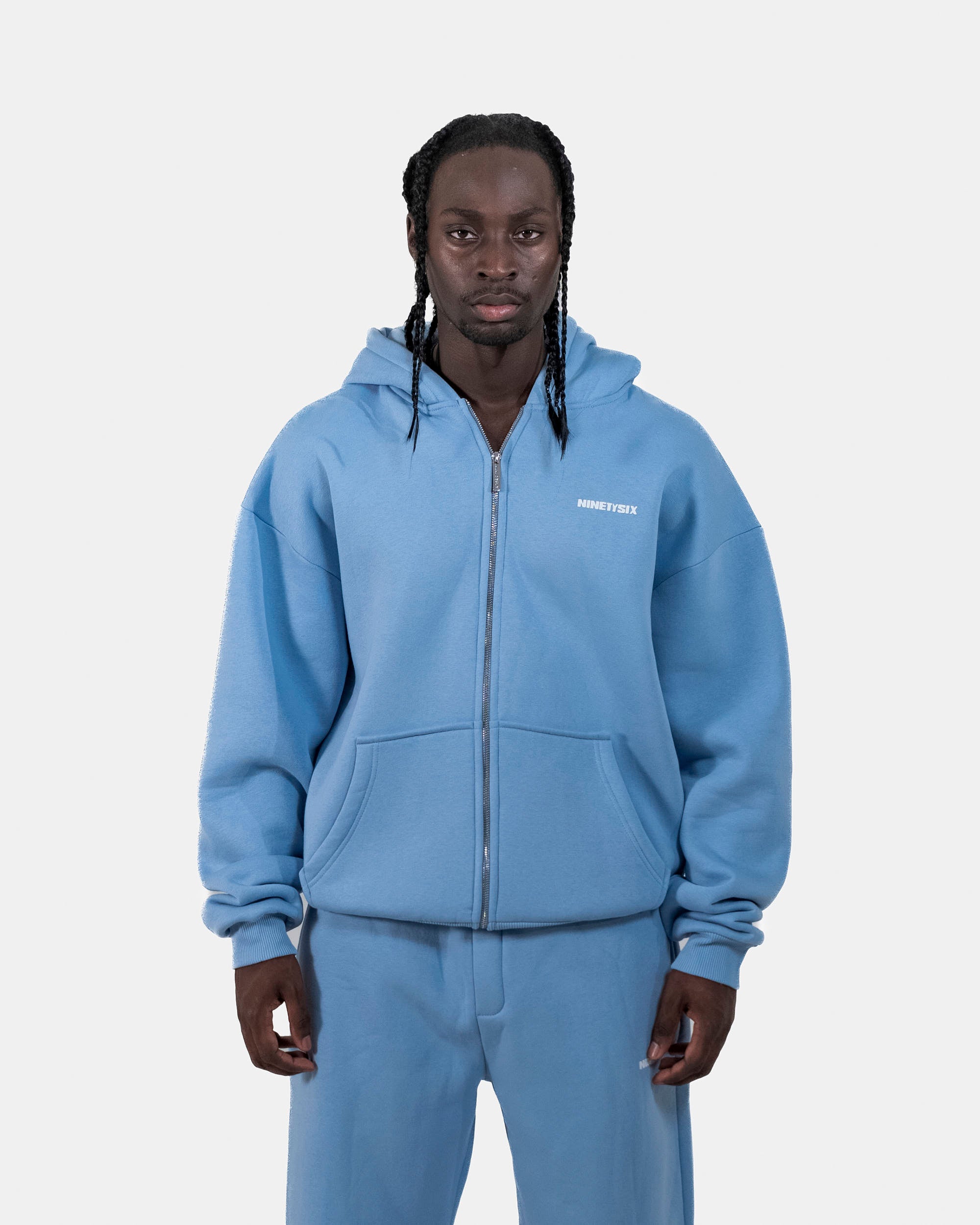 ESSENTIAL ZIPPER (BABY BLUE)